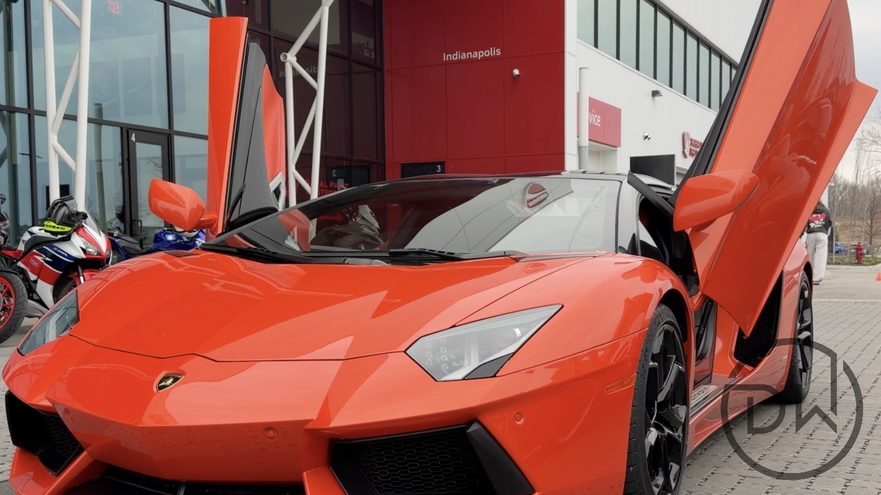 Arancio Argos Lamborghini Aventador – Walkaround [4K]