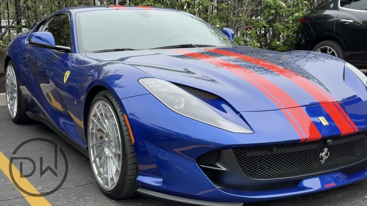 Blu Elettrico Ferrari 812 Superfast – Walkaround [4K]